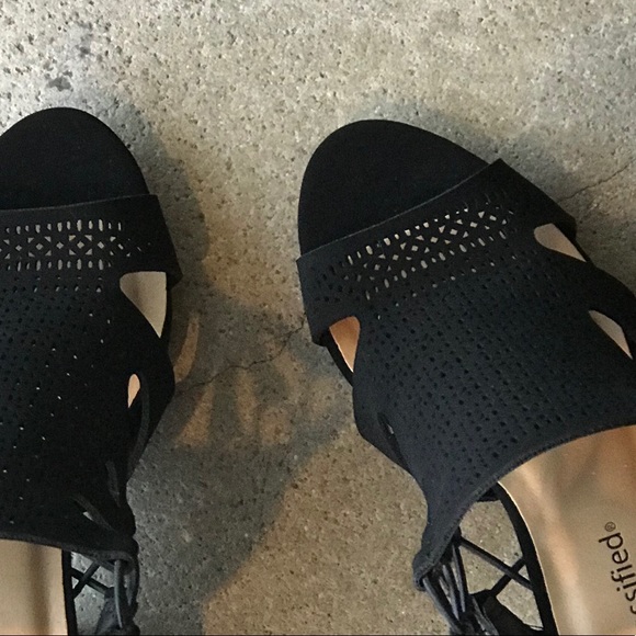 City Classified Black Nubuck Stacked Heel Sandal - Picture 6 of 7